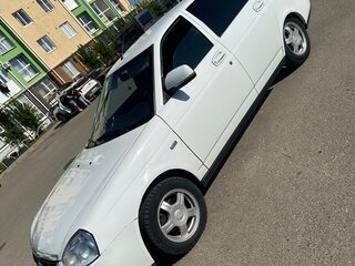 2014 Lada (ВАЗ) Priora I Рестайлинг, белый, 540000 рублей, вид 2