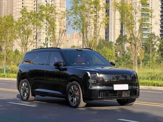 2026 Lynk & Co 900, чёрный, 6890098 рублей, вид 3