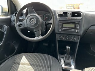 2011 Volkswagen Polo V, серебристый, 780000 рублей, вид 4