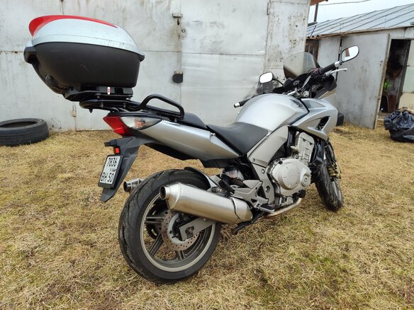 2006 Honda CBF 1000, серебристый, 575000 рублей - вид 8