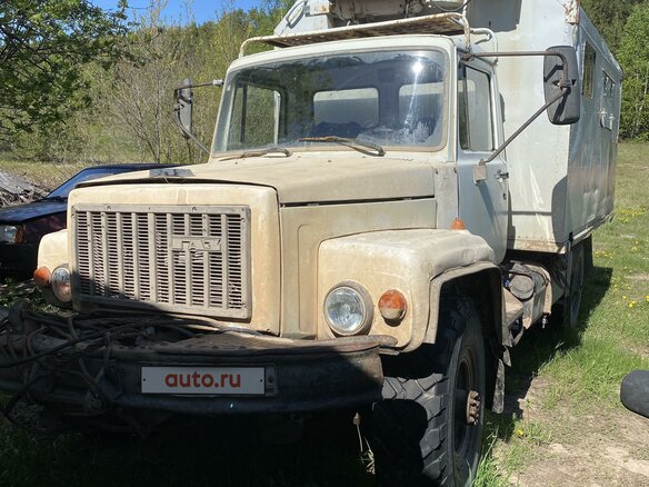 2001 ГАЗ 3308, белый, 250000 рублей