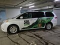 2010 Toyota Sienna III, белый - вид 3