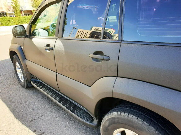 2006 Toyota Land Cruiser Prado 5-speed 120 Series, чёрный, 2065000 рублей - вид 3
