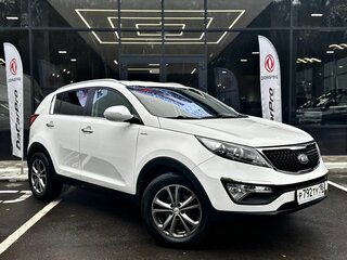 2015 Kia Sportage III Рестайлинг, белый, 1350000 рублей, вид 3
