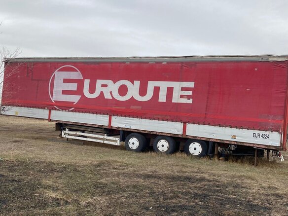 2001 Krone Mega Liner, красный, 1000000 рублей - вид 4