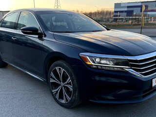 2020 Volkswagen Passat (North America and China) II (NA Market), синий, 1600000 рублей, вид 2