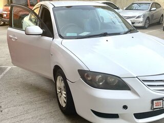 2005 Mazda Axela I, белый, 400000 рублей, вид 4