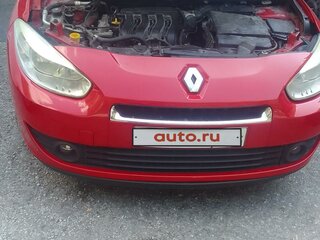 2012 Renault Fluence I, красный, 700000 рублей, вид 2