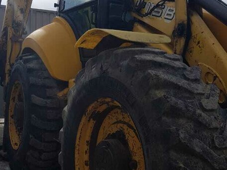 2005 New Holland LB115, жёлтый, 4200000 рублей, вид 2