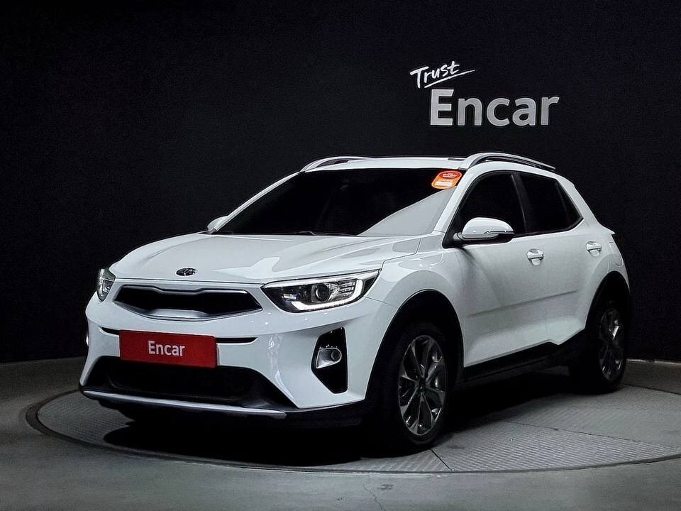 Открыть фотографии: Kia Stonic I