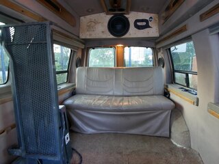 2001 Chevrolet Express I, золотистый, 1150000 рублей, вид 3