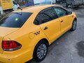2016 Volkswagen Polo V Рестайлинг, жёлтый, 670000 рублей - вид 3