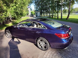 2015 Mercedes-Benz E-Класс 200 IV (W212, S212, C207) Рестайлинг, синий, 1980000 рублей, вид 5