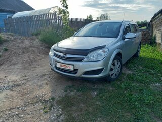 2014 Opel Astra H Рестайлинг, серебристый, 649000 рублей, вид 1