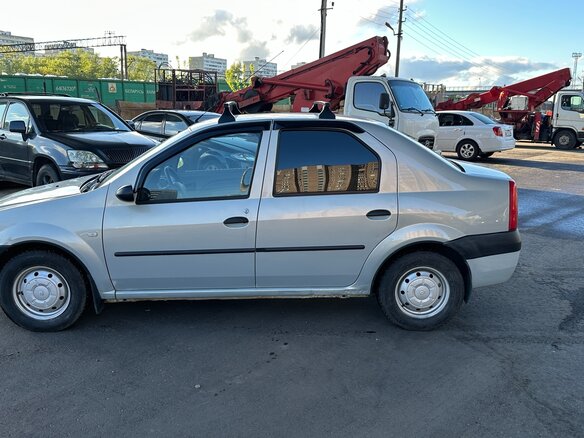 2008 Renault Logan I, серый - вид 2