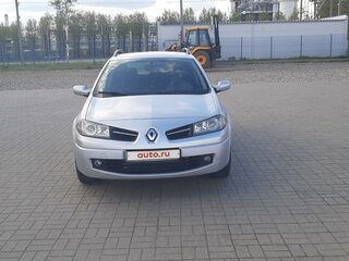 2009 Renault Megane II Рестайлинг, серебристый, 530000 рублей, вид 2