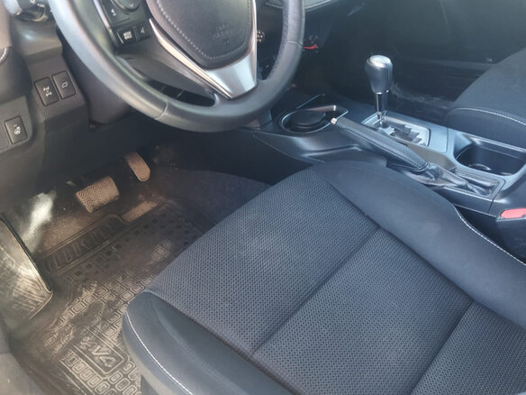 2016 Toyota RAV4 IV (XA40) Рестайлинг, белый, 3000000 рублей - вид 5