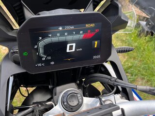 2018 BMW F 850 GS, белый, 1099000 рублей, вид 4