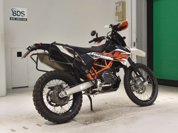 2016 KTM 690 Enduro R, оранжевый, 750000 рублей - вид 4