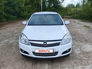 2012 Opel Astra H Рестайлинг, белый, 650000 рублей, вид 2
