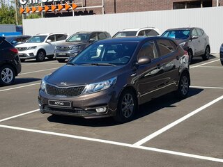 2016 Kia Rio III Рестайлинг, коричневый, 1199000 рублей, вид 4