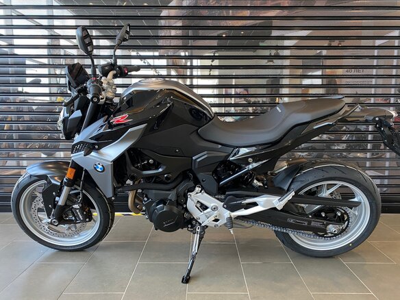 2021 BMW F 900 R, чёрный - вид 4