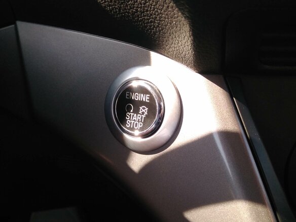 2016 Ford Kuga II, белый - вид 14