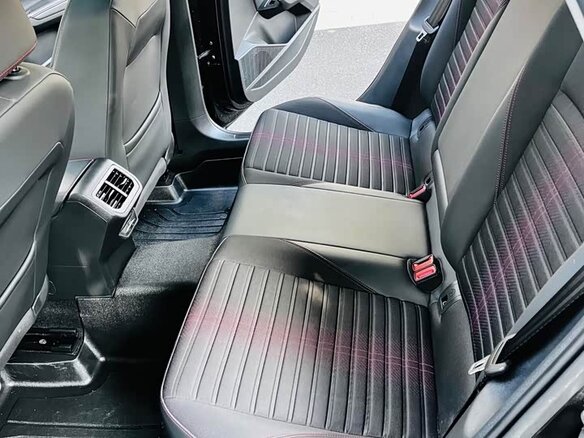 2023 Volkswagen Lavida III Рестайлинг, чёрный, 1130000 рублей - вид 8
