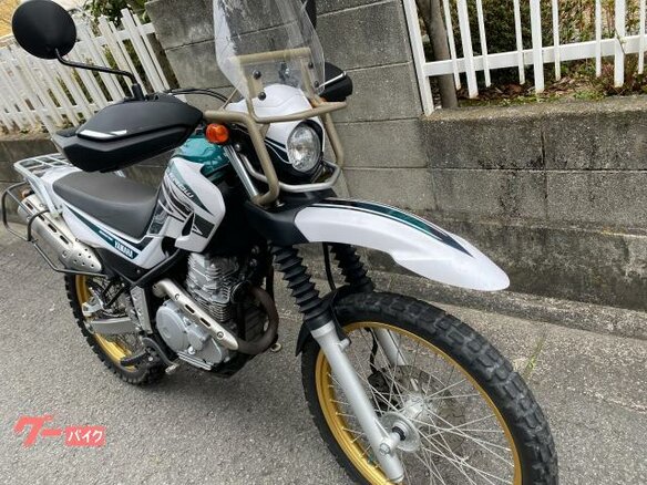 2020 Yamaha XT250 Serow, белый, 600000 рублей - вид 2