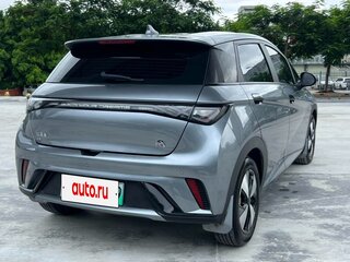2022 BYD Dolphin 30.7 kWh I, серебристый, 1568013 рублей, вид 3