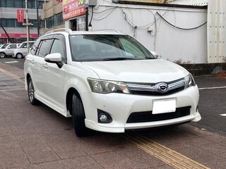2014 Toyota Corolla Fielder XI (E160, E170, E180), белый, 800404 рублей, вид 1