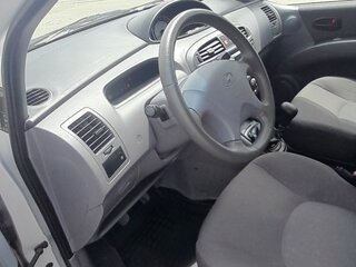 2008 Hyundai Matrix I Рестайлинг, серебристый, 780000 рублей, вид 4