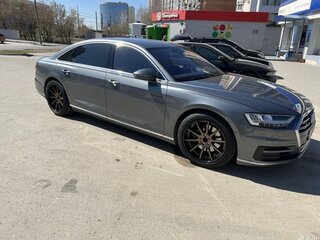 2019 Audi A8 Long 45 TDI IV (D5), серый, 4550000 рублей, вид 1
