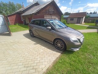 2012 Mercedes-Benz B-Класс 200 II (W246), серый, 1499000 рублей, вид 3