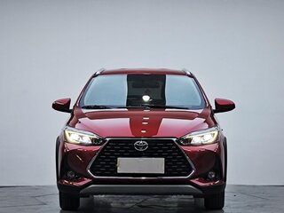 2022 Toyota Yaris L X XP150 Рестайлинг, красный, 1060000 рублей, вид 2