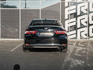 2019 Toyota Camry VIII (XV70), чёрный, 2195000 рублей, вид 4