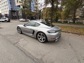 2017 Porsche Cayman S III 718 (982), серебристый, 8500000 рублей, вид 5
