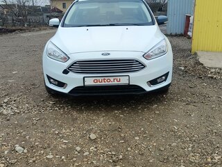 2017 Ford Focus III Рестайлинг, белый, 860000 рублей, вид 1