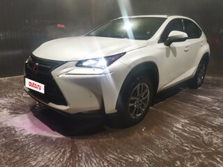 2017 Lexus NX 200 I, белый, 2600000 рублей, вид 2