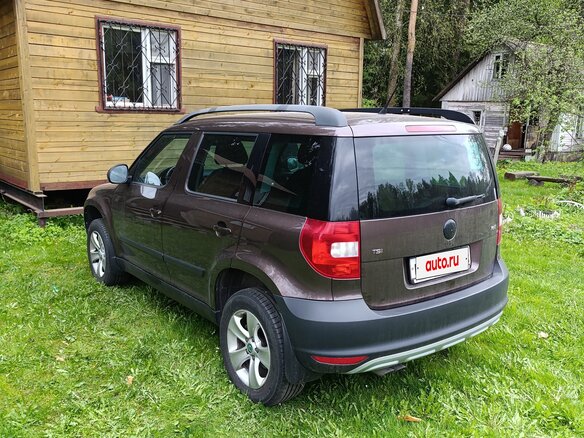 2013 Skoda Yeti I, коричневый, 1390000 рублей - вид 8