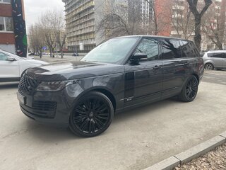 2018 Land Rover Range Rover Long IV Рестайлинг, серый, 9700000 рублей, вид 2