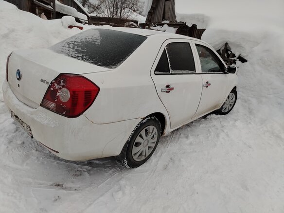 2012 Geely MK I, белый, 290000 рублей - вид 1
