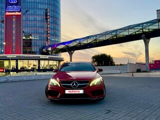 2015 Mercedes-Benz E-Класс 200 IV (W212, S212, C207) Рестайлинг, красный, 2850000 рублей, вид 3