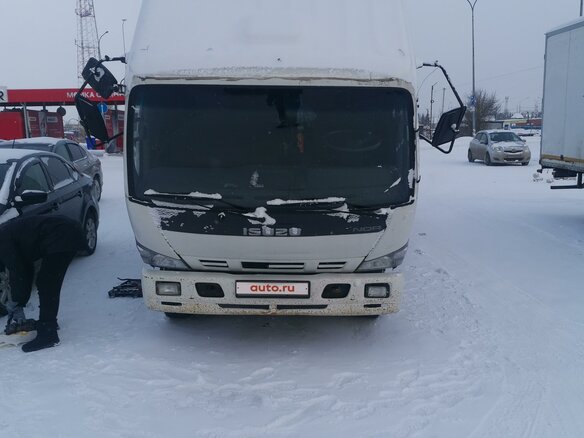 2010 Isuzu Elf (N-series), белый, 1900000 рублей - вид 2