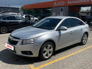 2011 Chevrolet Cruze I, серебристый, 599000 рублей, вид 1