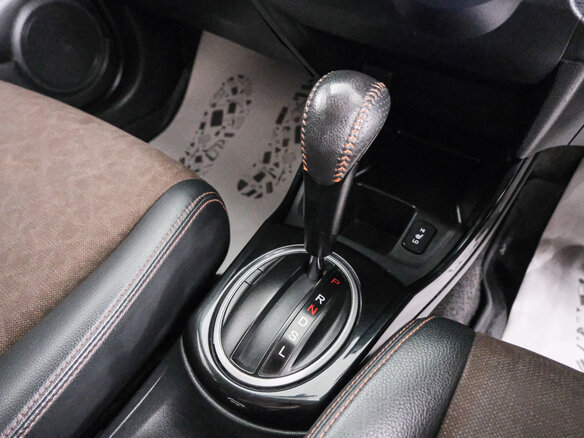 2013 Honda Fit Shuttle I Рестайлинг, серый - вид 15