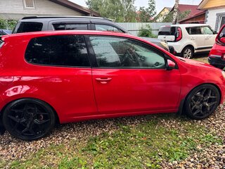 2011 Volkswagen Golf VI, красный, 750000 рублей, вид 3