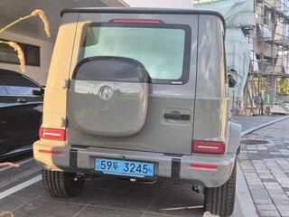 2025 Mercedes-Benz G-Класс EQ Technology 580 III (W465) Рестайлинг, серебристый, 25198104 рублей, вид 4