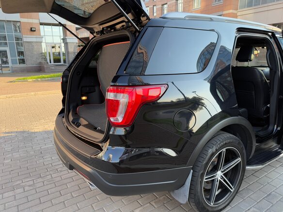 2018 Ford Explorer V Рестайлинг 2, чёрный - вид 9