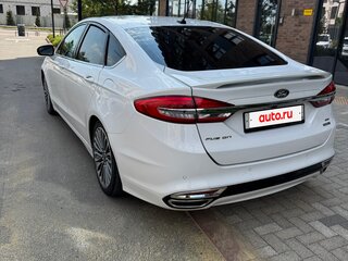 2017 Ford Fusion (North America) II Рестайлинг, белый, 1260000 рублей, вид 5
